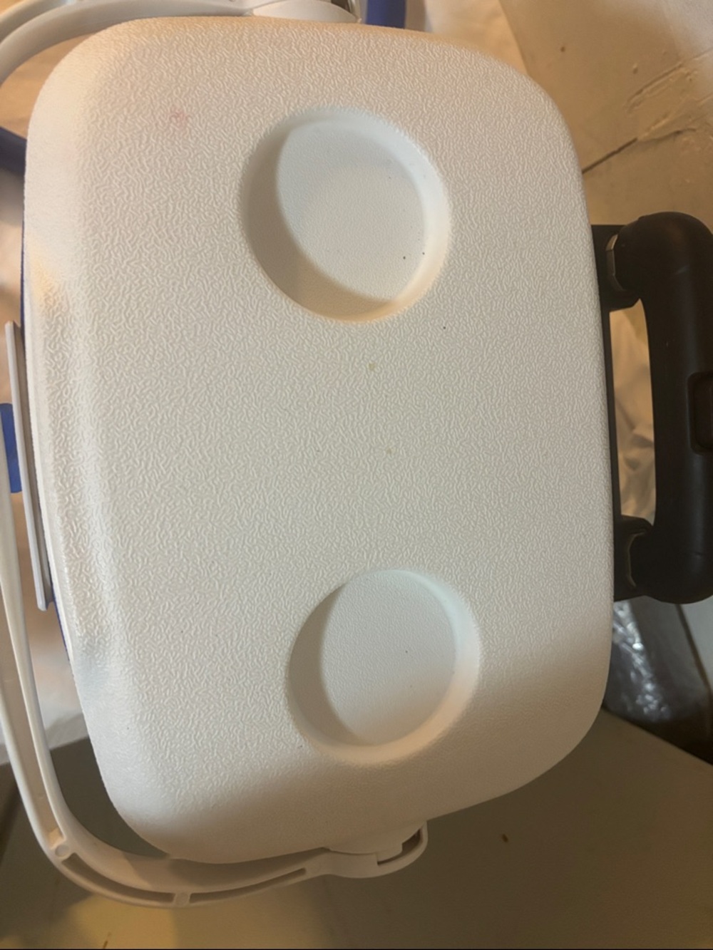 Active Ice Blue Cold Therapy Unit with Blue Gel Pads - Picture 7 of 10